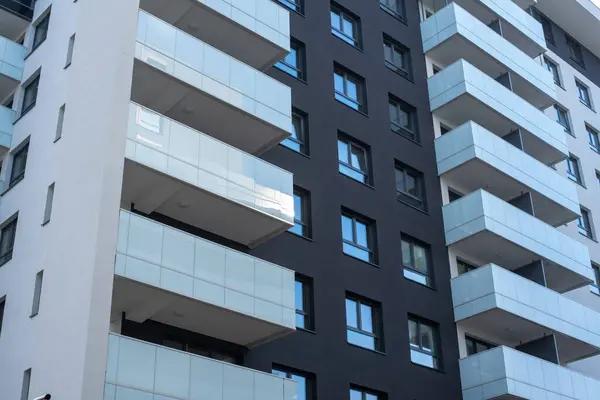 How Secondary Glazing London Improves Security and Privacy