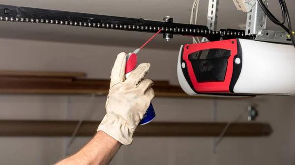 Finding Garage Door Repair Services That Deliver Results