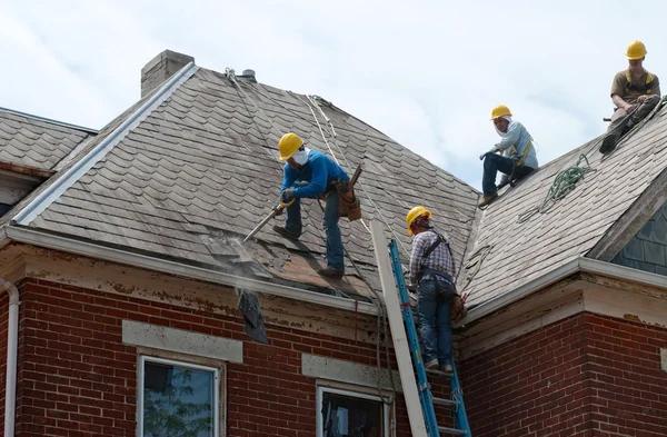 Reliable Roofing Contractors for Emergency Roof Repairs