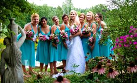 Matching vs Mismatched Bridesmaid Dresses: What’s Better?