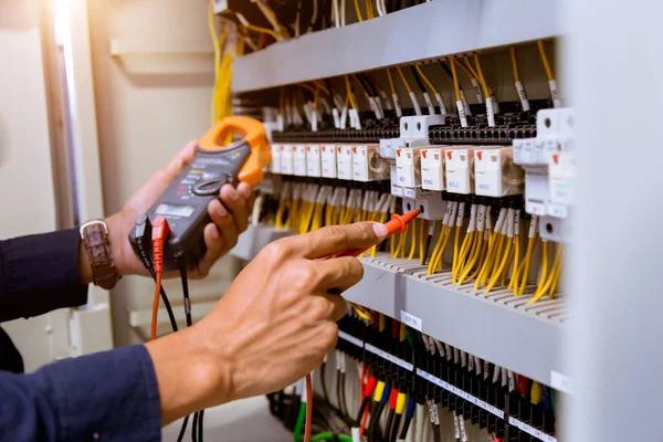Trusted Electrician Portland Near You Today