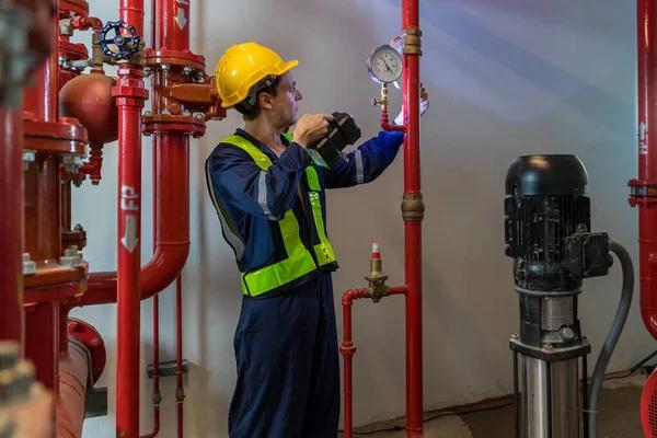 Heat Pump Emergency Services in Seattle, WA with Experienced HVAC Technicians