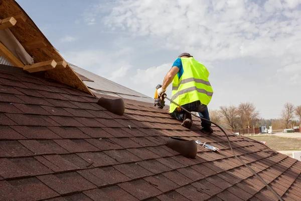 Best Roofing Contractor for Storm Damage Roof Restoration